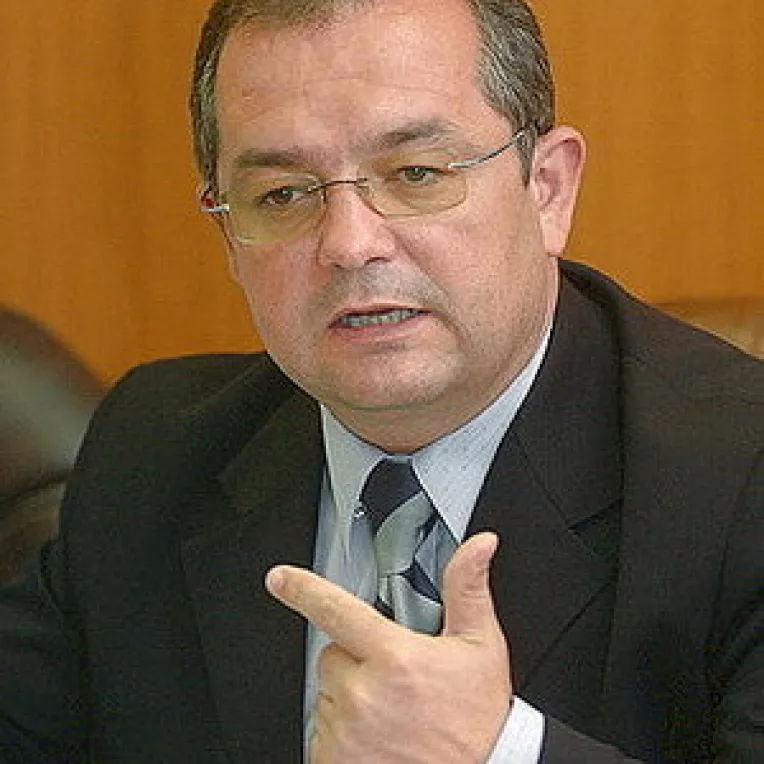 Boc: UDMR ramane la guvernare, traseistii pe tusa