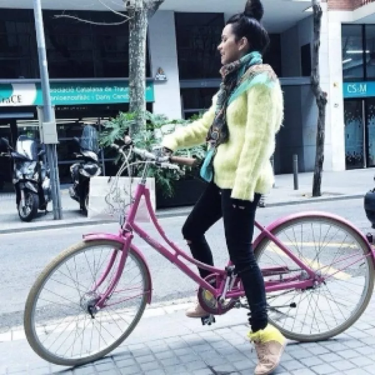 Cantareti pasionati de biciclete