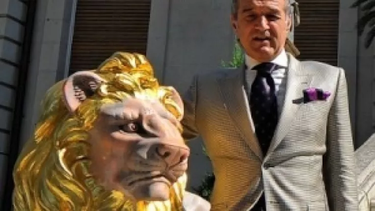 Cu el insusi atacant, Gigi Becali crede ca Steaua ar invinge-o pe Twente