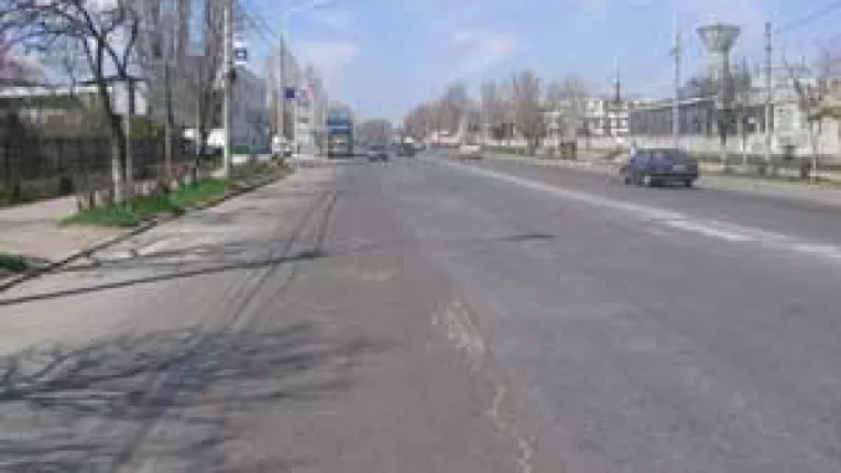 Doar o treime din cotizatii se regasesc in drumurile din Oltenia. Soferii platesc rovinieta cat nu face