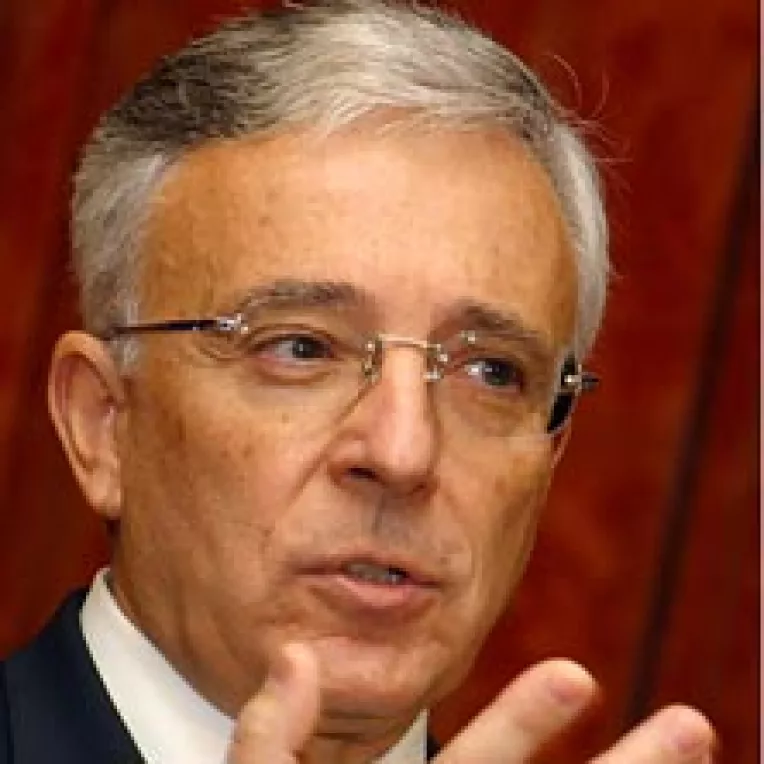 Exportatorii cer demisia conducerii BNR