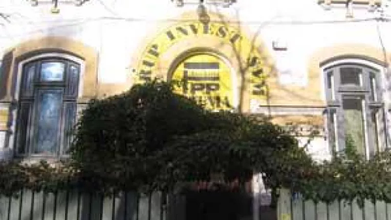 Fiscul orbecaie prin firmele lui Staicu