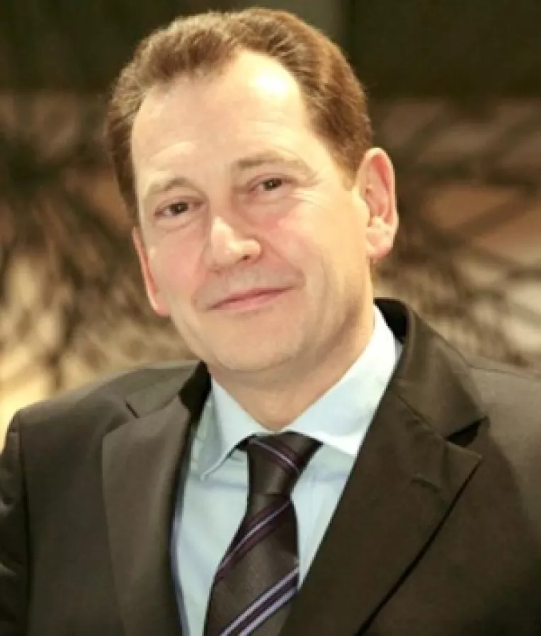 Graham Watson se retrage din cursa pentru presedintia P.E.