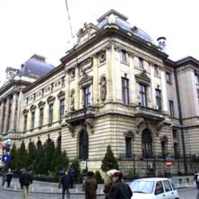 Inca 10 ani vom ramane cei mai saraci din Europa