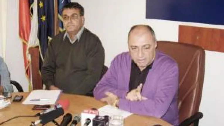 Justificari in loc de apa calda