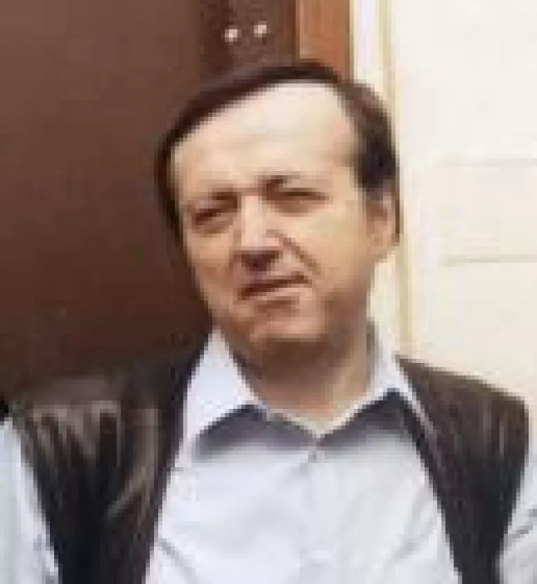 Noi, vazuti de altii