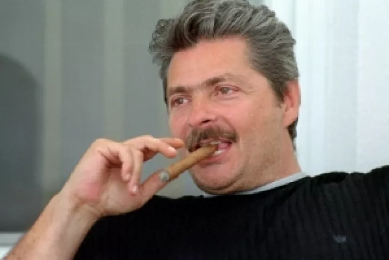 Sfatul lui Vantu pentru Basescu: Sa faca Guvern de uniune nationala