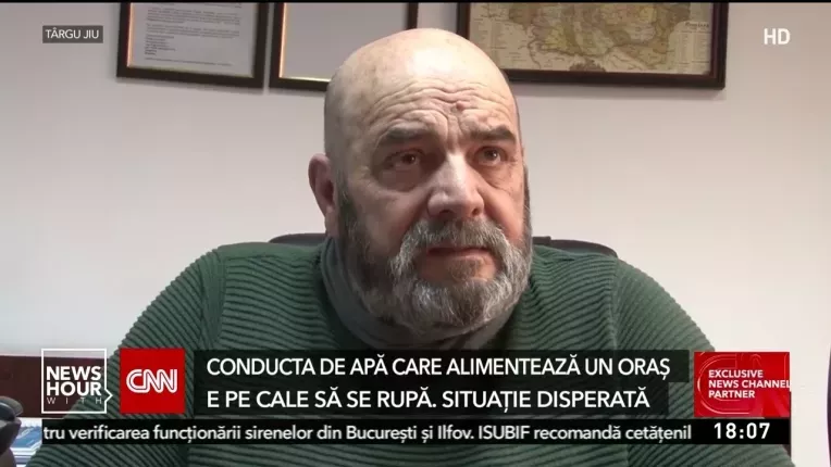 Situatie disperata in Targu Jiu! Conducta de apa care alimenteaza orasul este pe cale sa se rupa