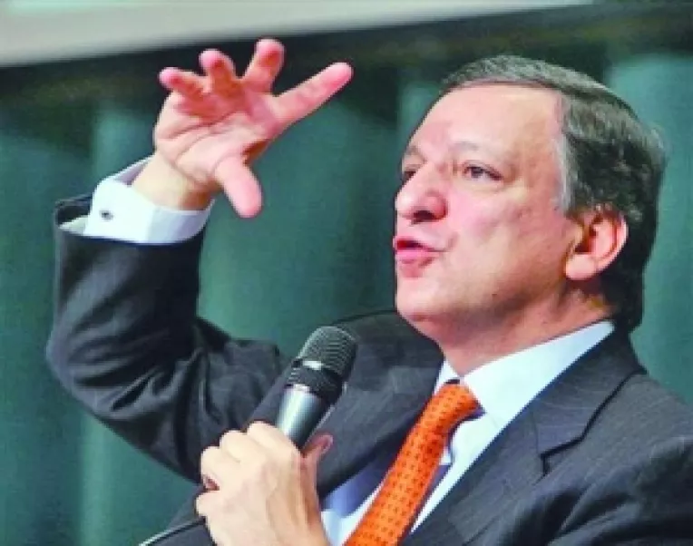 Socialistii vor vota impotriva lui Jose Manuel Barroso