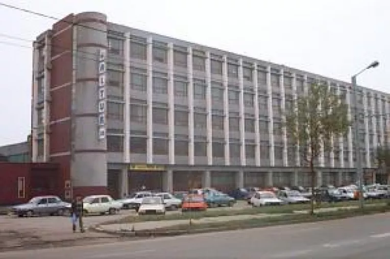 Societatile oltene, polii bursei