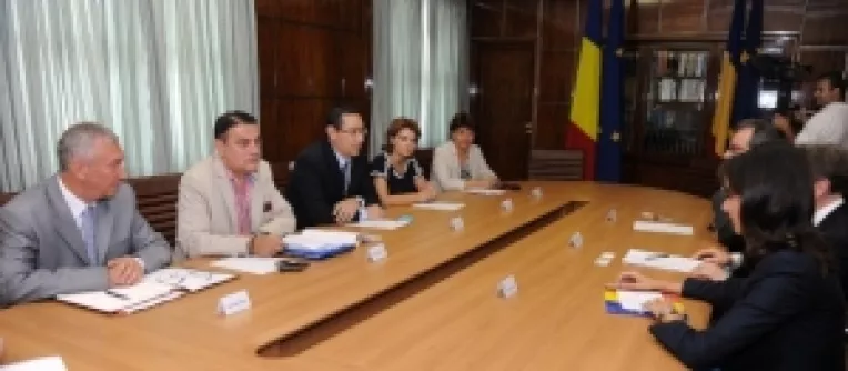 Solutii pentru dezvoltarea infrastructurii de transport rutier, feroviar si fluvial a fabricii Ford de la Craiova