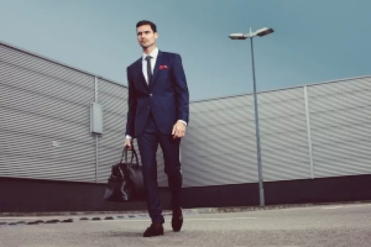 Un nou serviciu premium marca Braiconf - costume barbatesti Made to Measure